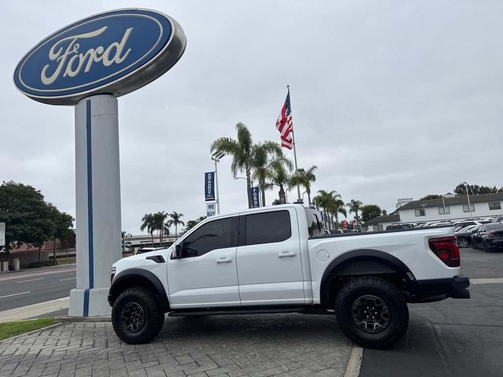 Used 2026 Ford F150 Raptor w/ Equipment Group 803A Raptor R AWD/4WD image 29