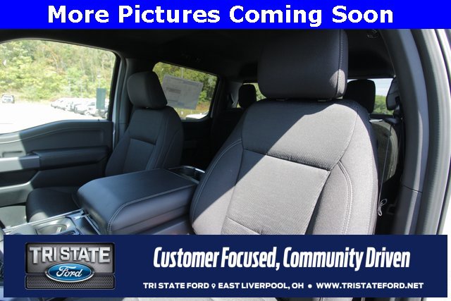 New 2025 Ford F150 XLT image 3