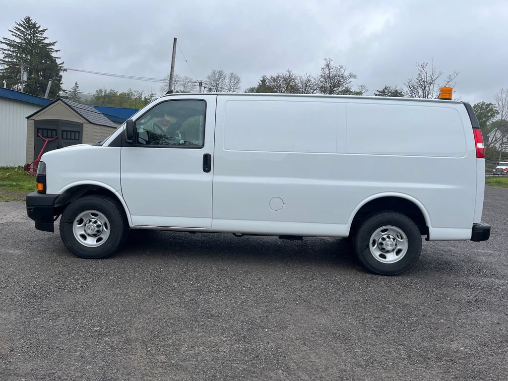 Used 2020 Chevrolet Express 2500 w/ Driver Convenience Package RWD image 13