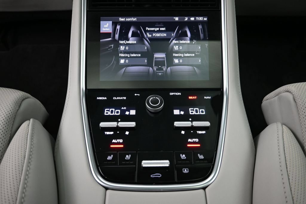Certified 2023 Porsche Panamera 4S Executive AWD/4WD image 20