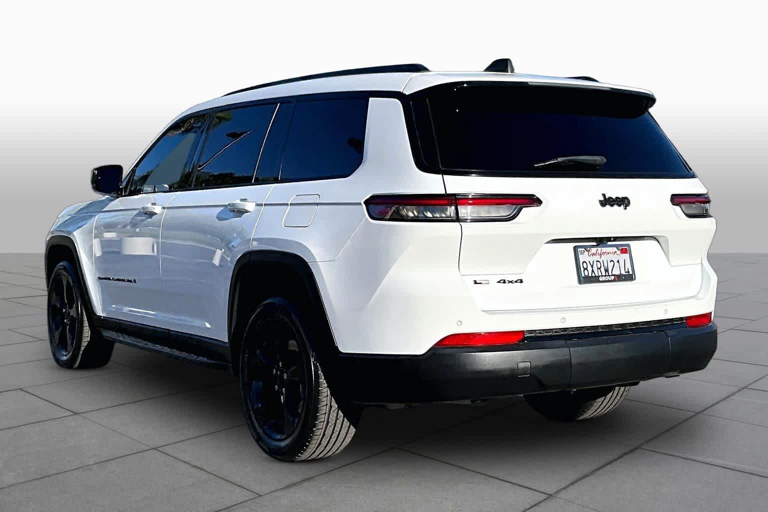Used 2021 Jeep Grand Cherokee L Laredo AWD/4WD image 11