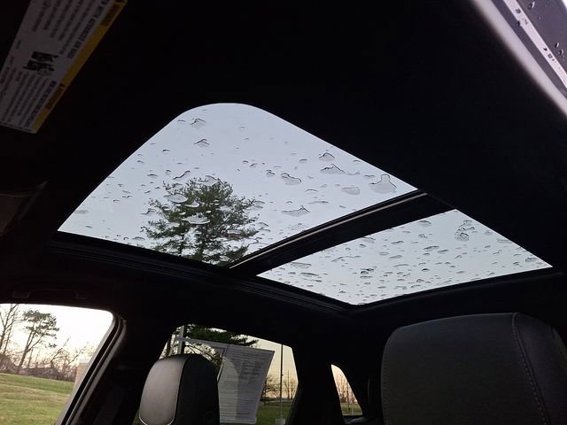 Certified 2023 Cadillac XT5 Sportv image 17