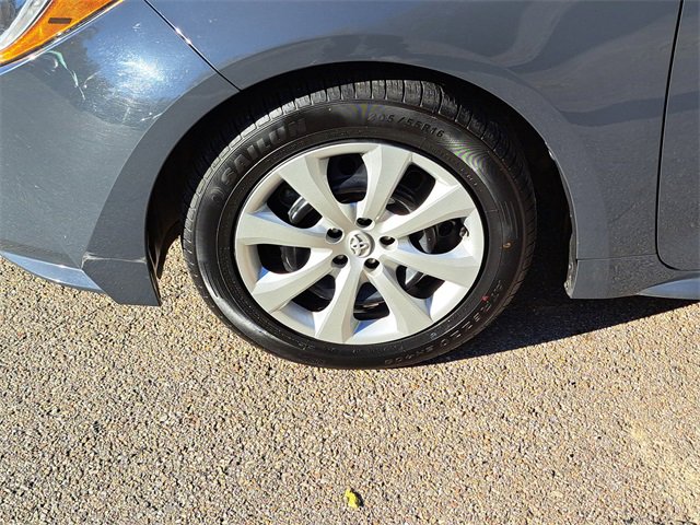 Used 2024 Toyota Corolla LE image 9