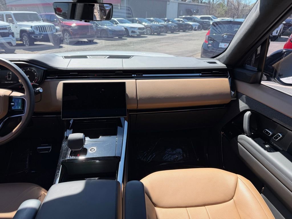 Used 2025 Land Rover Range Rover Sport Autobiography image 28