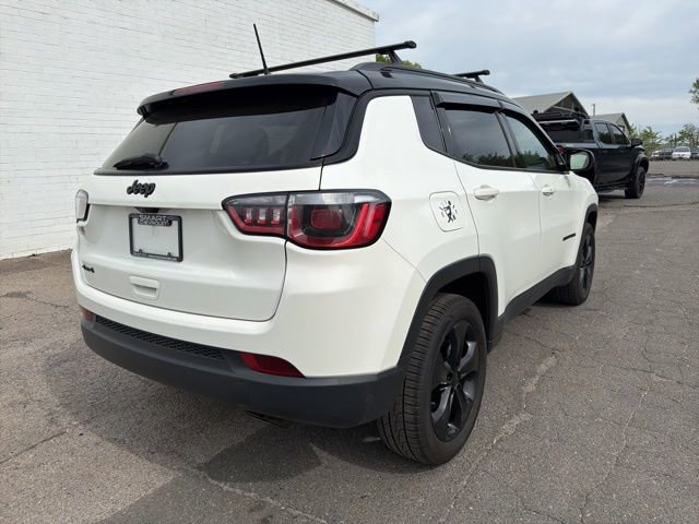 Used 2020 Jeep Compass Latitude image 2
