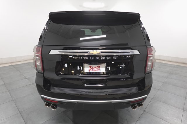 Used 2024 Chevrolet Suburban High Country w/ Premium Package image 4
