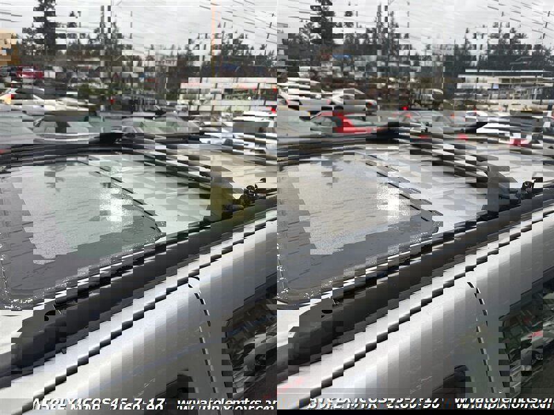 Used 1999 Nissan Pathfinder LE image 27