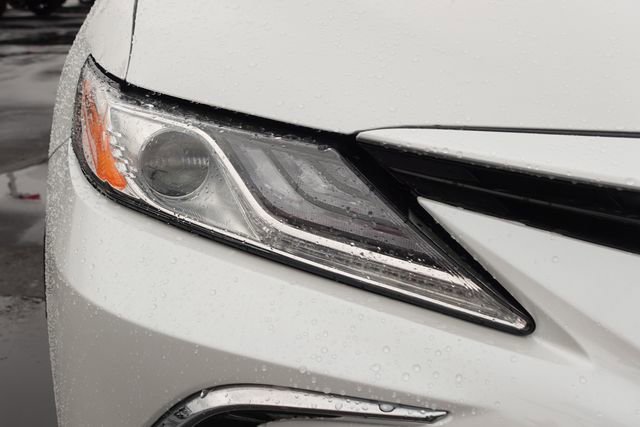 Certified 2022 Toyota Camry XLE FWD image 6
