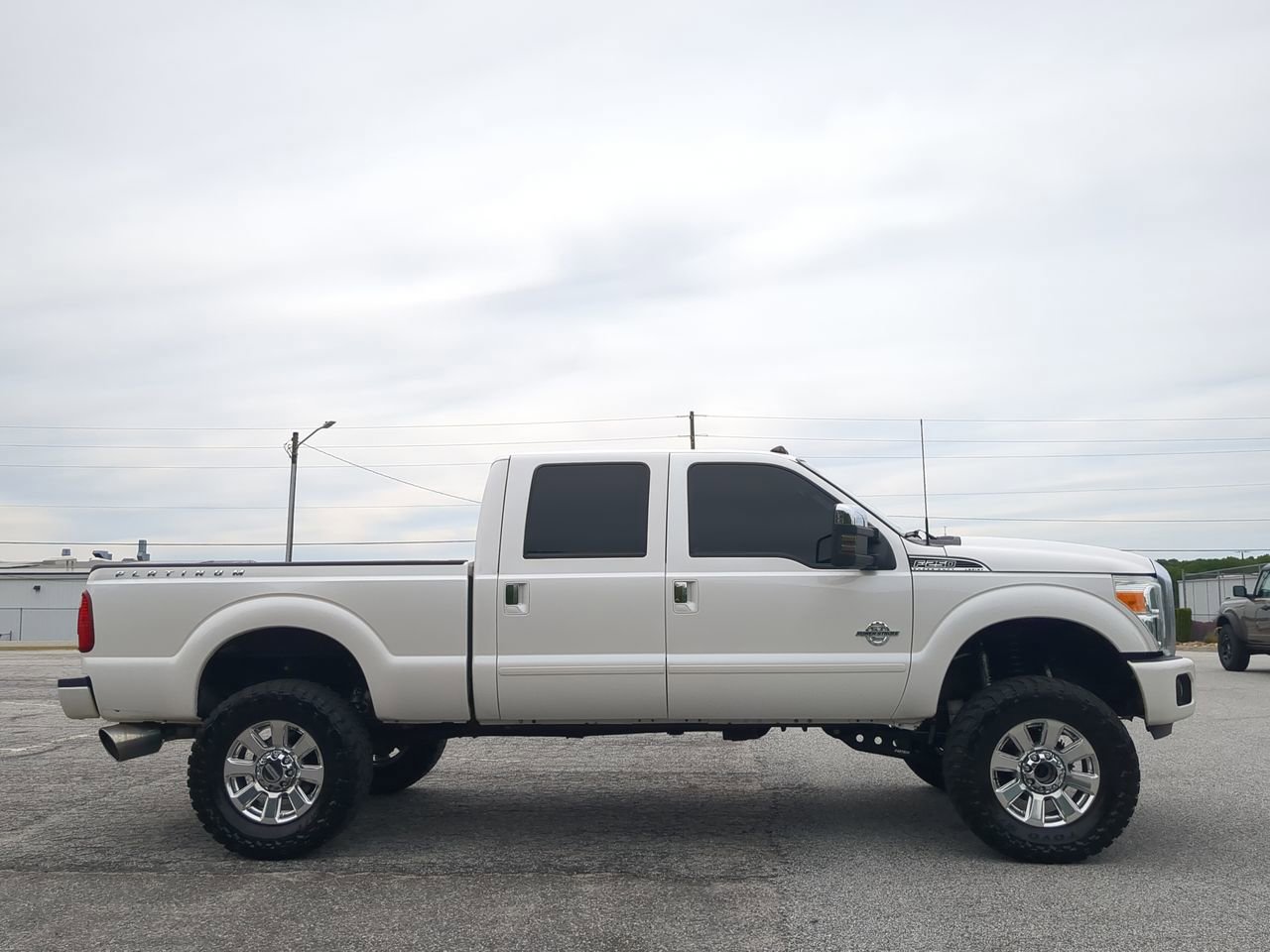 Used 2013 Ford F250 Platinum w/ FX4 Off Road Pkg image 2