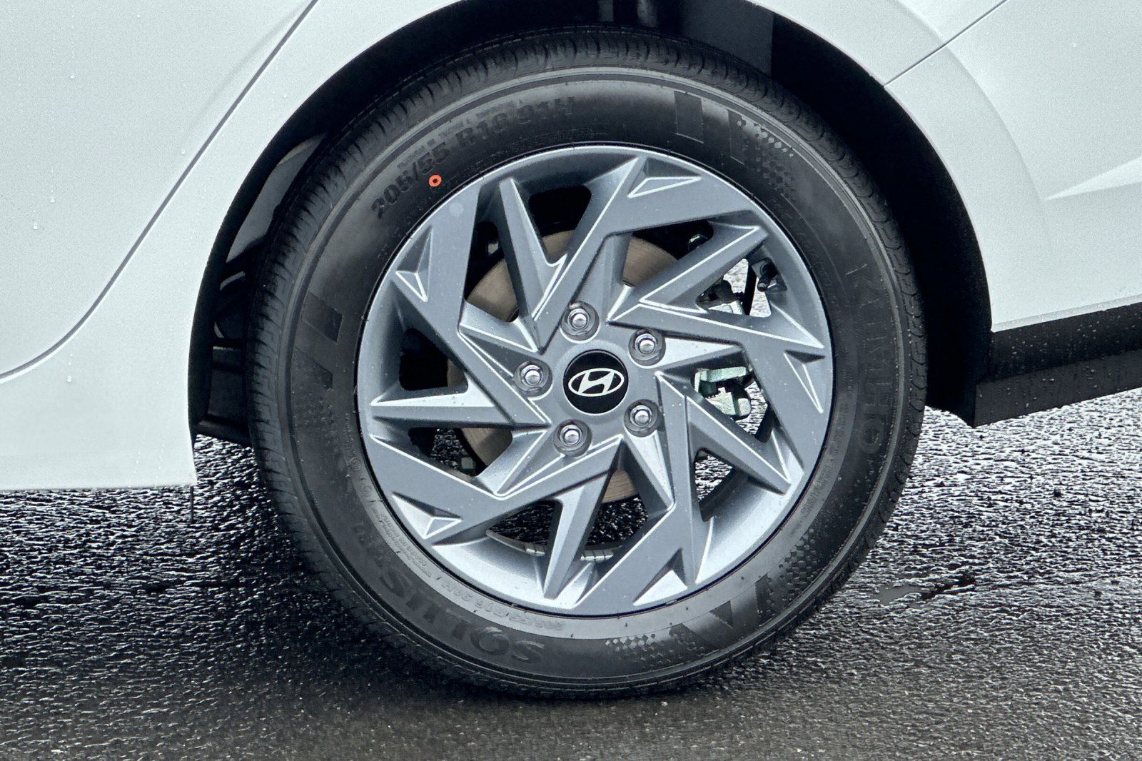 New 2026 Hyundai Elantra Blue FWD image 23
