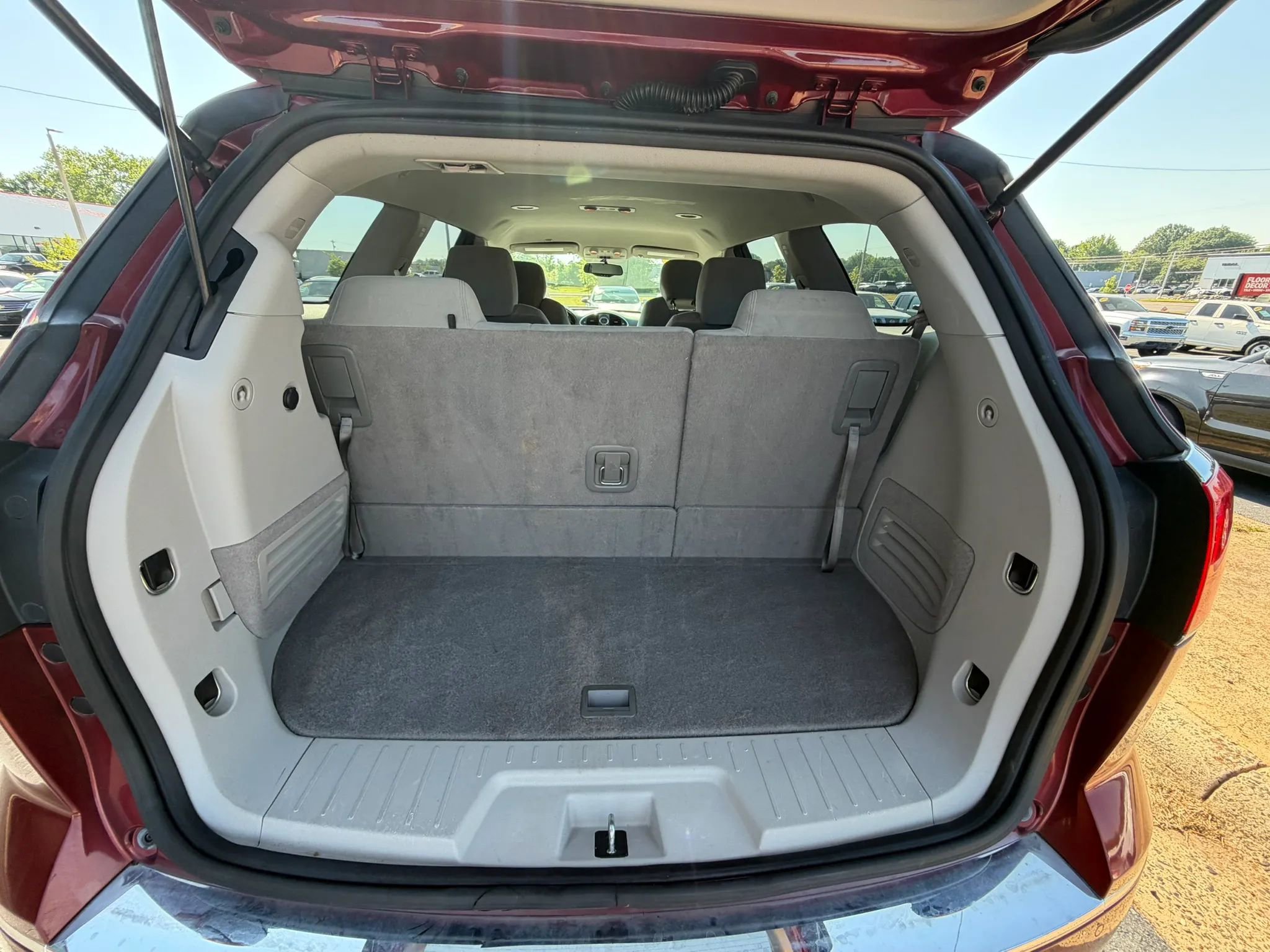 Used 2017 Buick Enclave Convenience FWD image 11