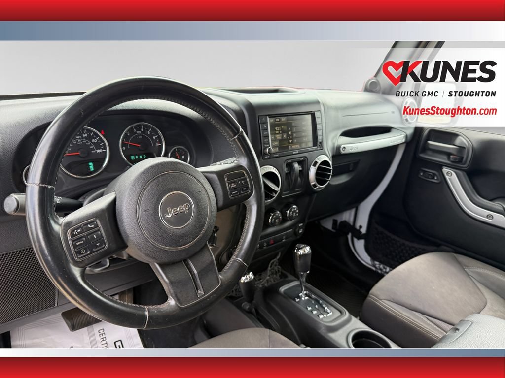 Used 2013 Jeep Wrangler Sahara w/ Dual Top Group AWD/4WD image 21