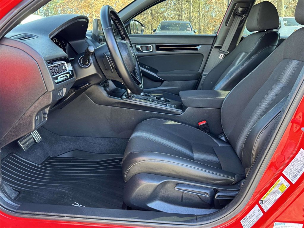 Used 2025 Honda Civic Sport image 21
