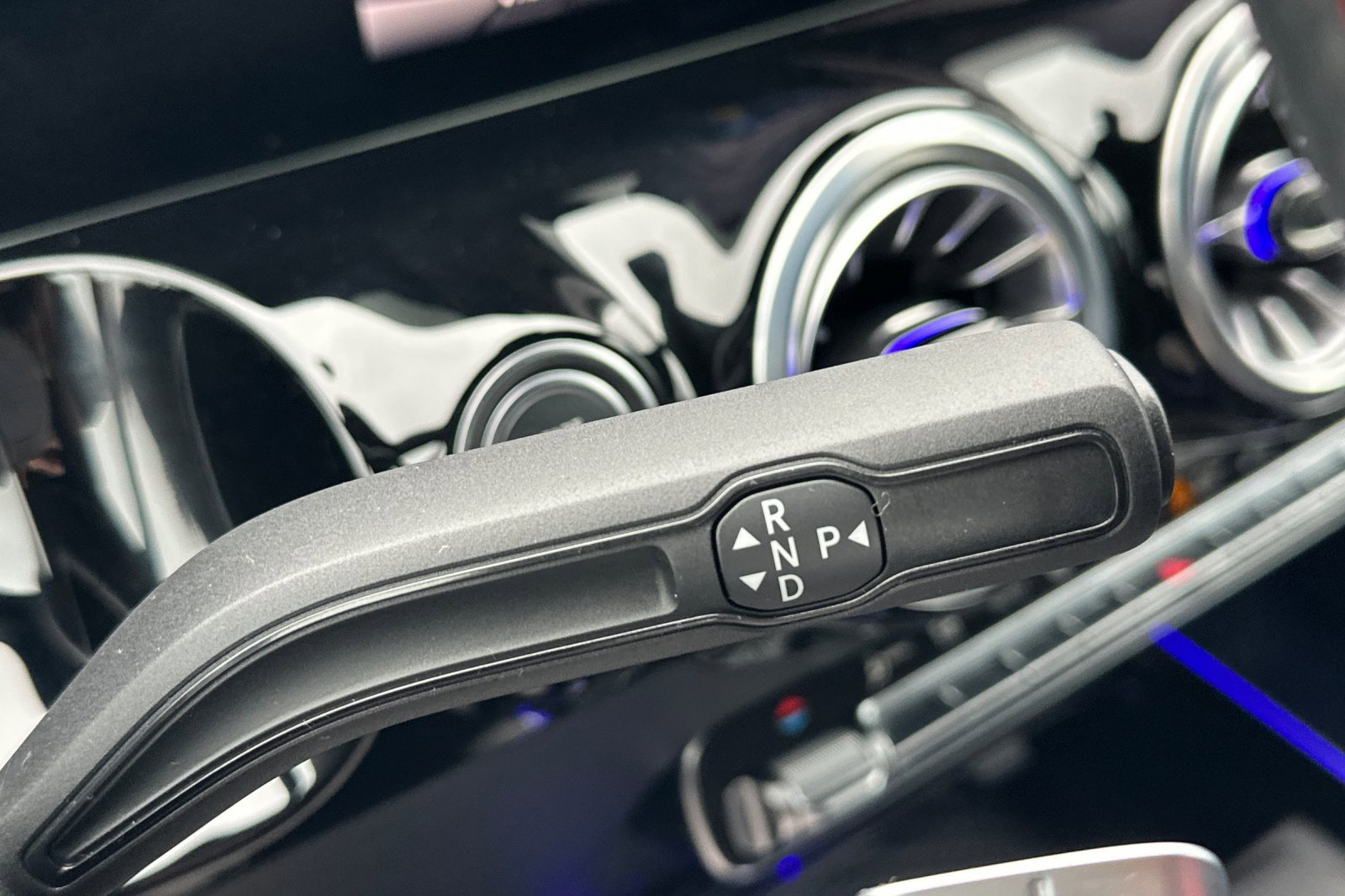 Certified 2025 Mercedes-Benz GLA 250 4MATIC image 22