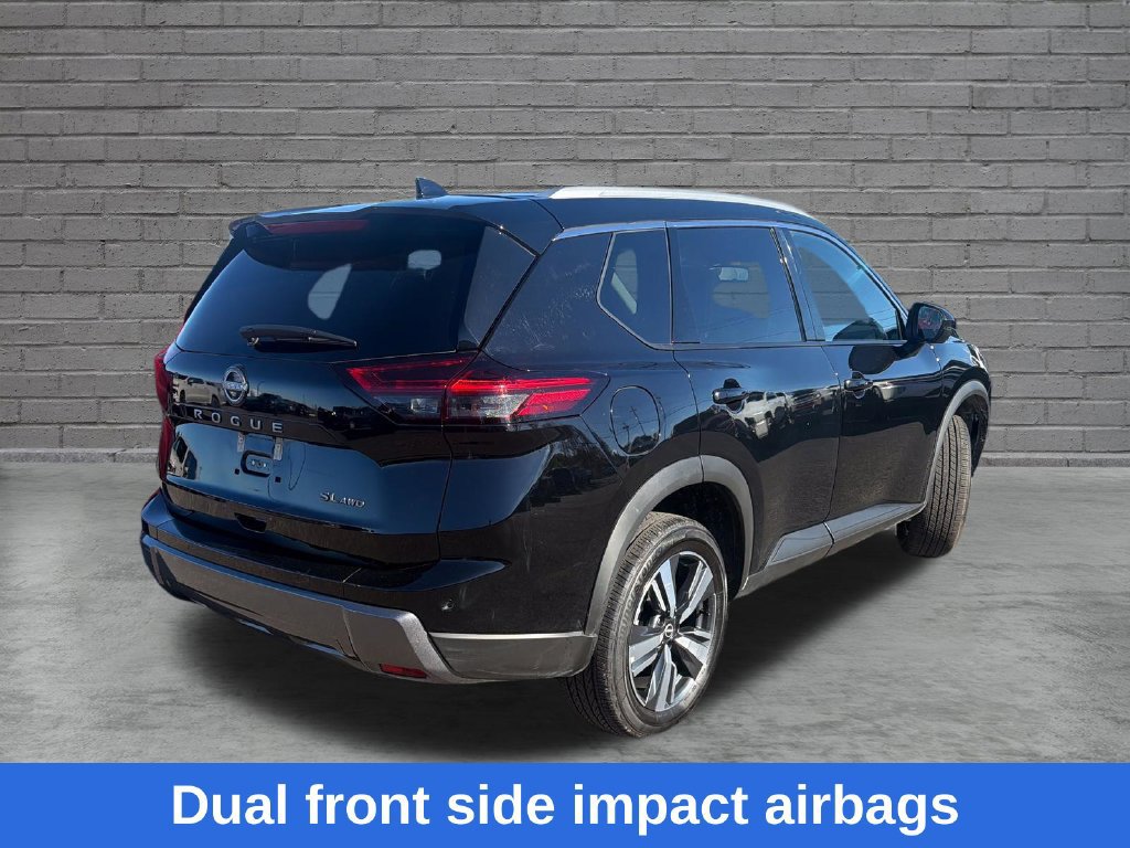 Used 2026 Nissan Rogue SL AWD/4WD image 8