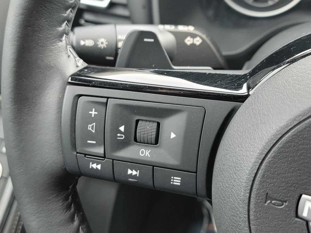 Used 2023 Nissan Rogue SL w/ SL Premium Package AWD/4WD image 30