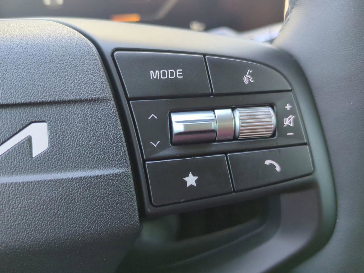 New 2026 Kia Sportage SX image 27