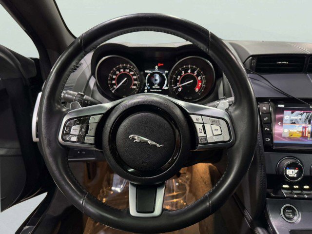 Used 2018 Jaguar F-TYPE Coupe image 28