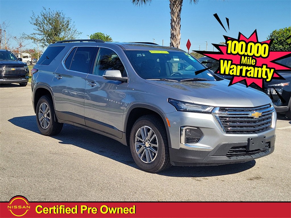 Used 2023 Chevrolet Traverse LT