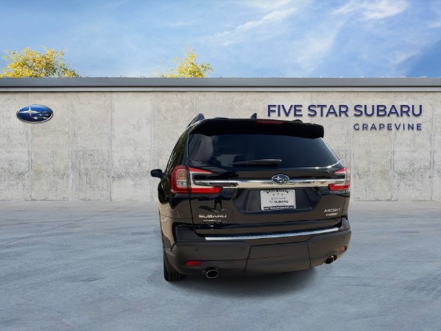 Used 2023 Subaru Ascent Touring AWD/4WD image 7