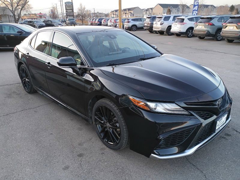 Used 2021 Toyota Camry XSE w/ Carpet Mat Package (TMS) image 7