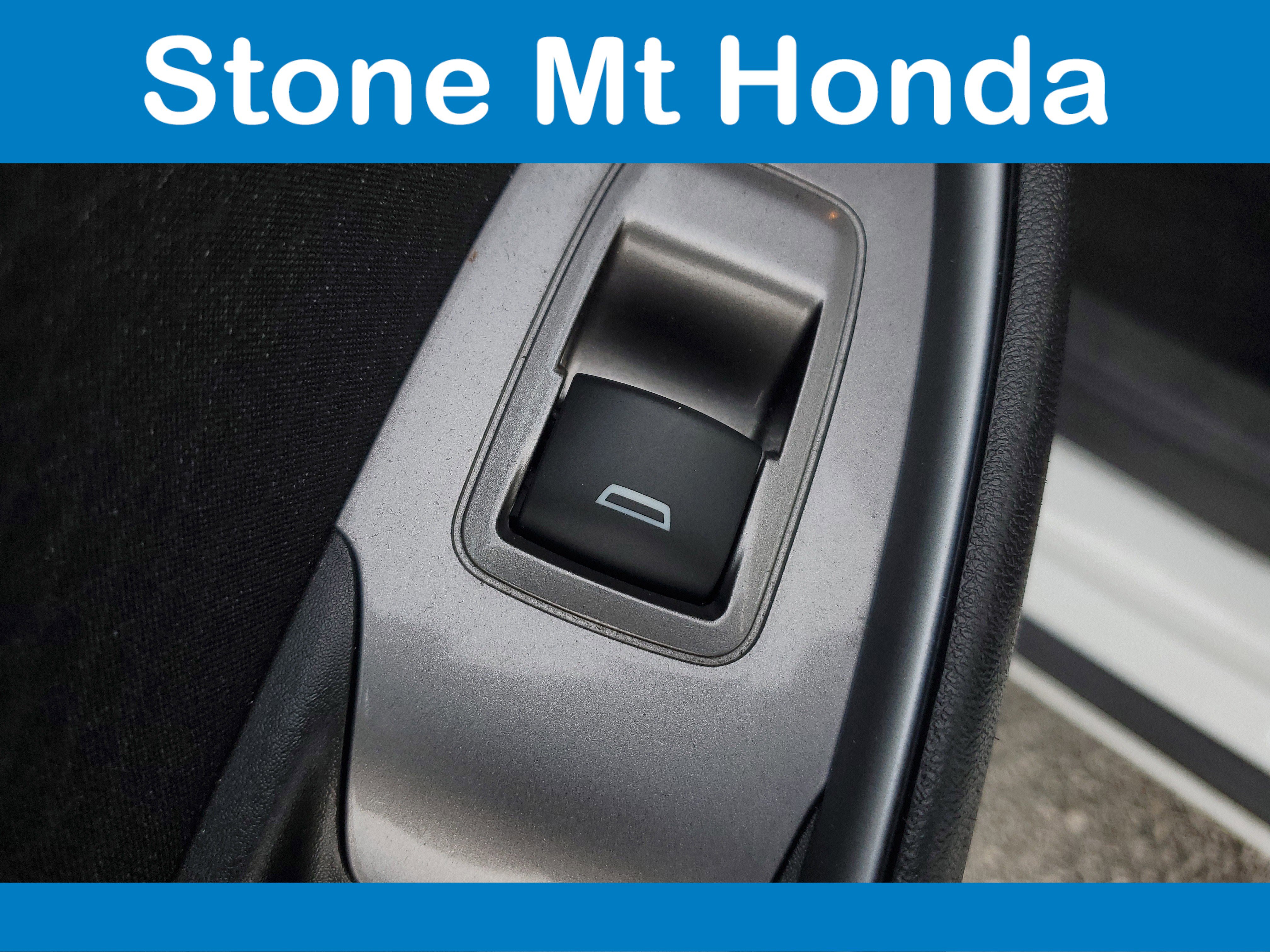 Used 2024 Chevrolet Malibu LT image 14