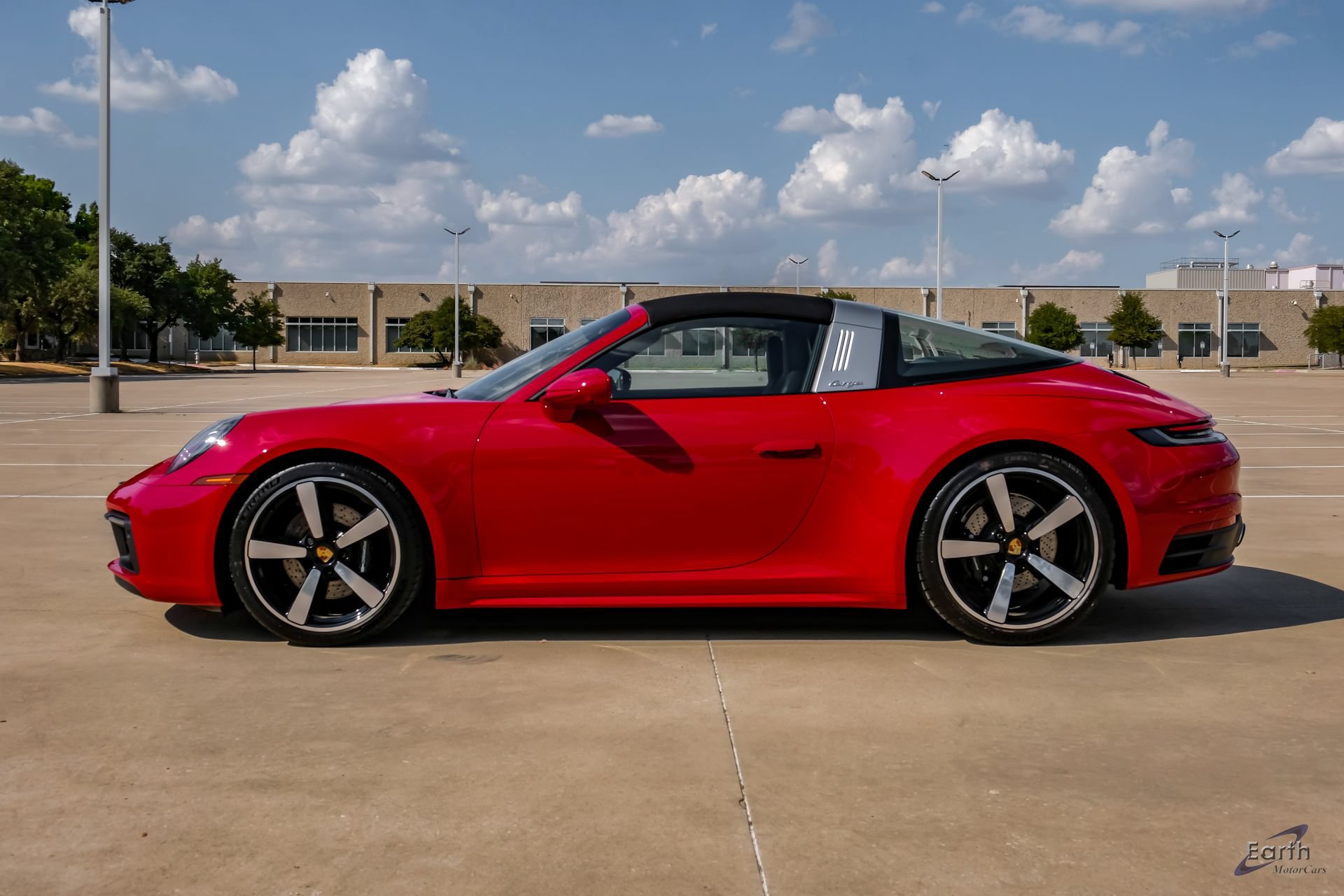 Used 2023 Porsche 911 Targa 4S AWD/4WD image 8