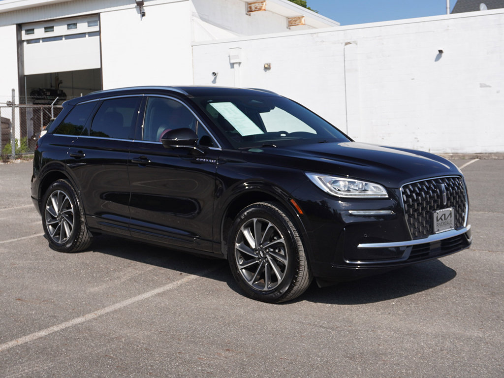 Used 2023 Lincoln Corsair Grand Touring w/ Equipment Group 301A AWD/4WD image 2