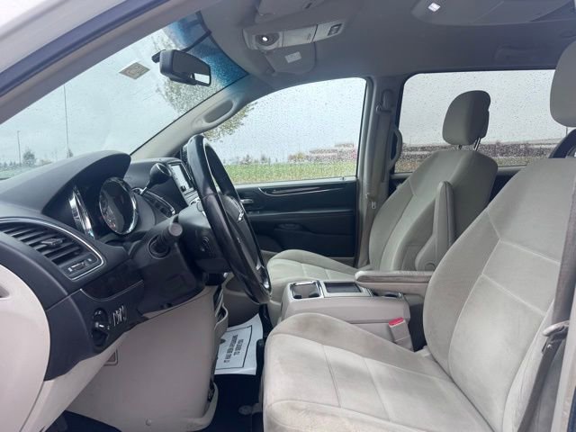 Used 2012 Chrysler Town & Country Touring w/ Entertainment Group #1 image 7