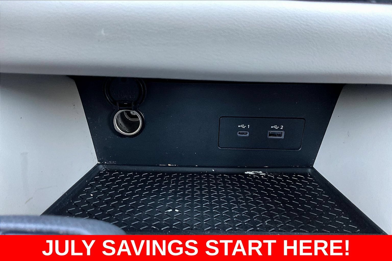 Used 2024 Nissan Pathfinder SV AWD/4WD image 21