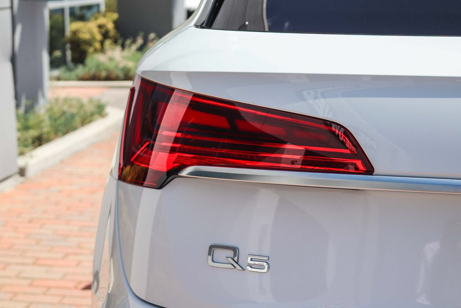 Certified 2023 Audi Q5 2.0T Premium Plus w/ Premium Plus Package AWD/4WD image 9