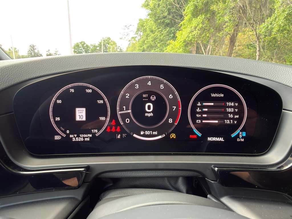 Certified 2026 Porsche Cayenne AWD/4WD image 10