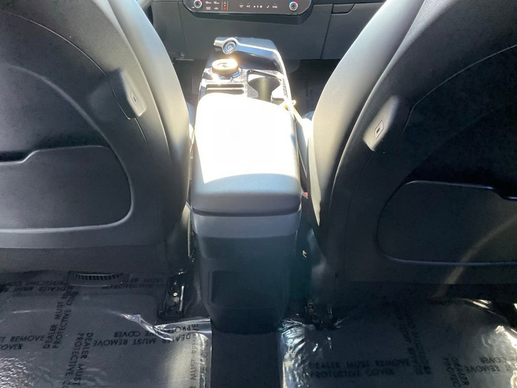 Used 2025 Kia EV6 Light image 35