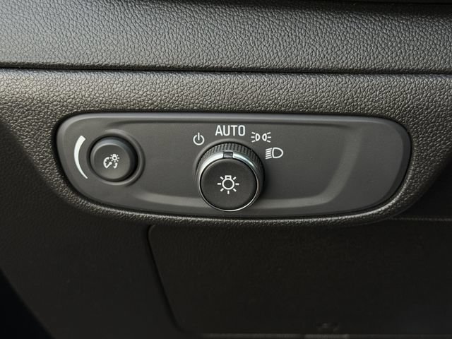 Certified 2023 Chevrolet Bolt EUV LT w/ Convenience Package FWD image 25