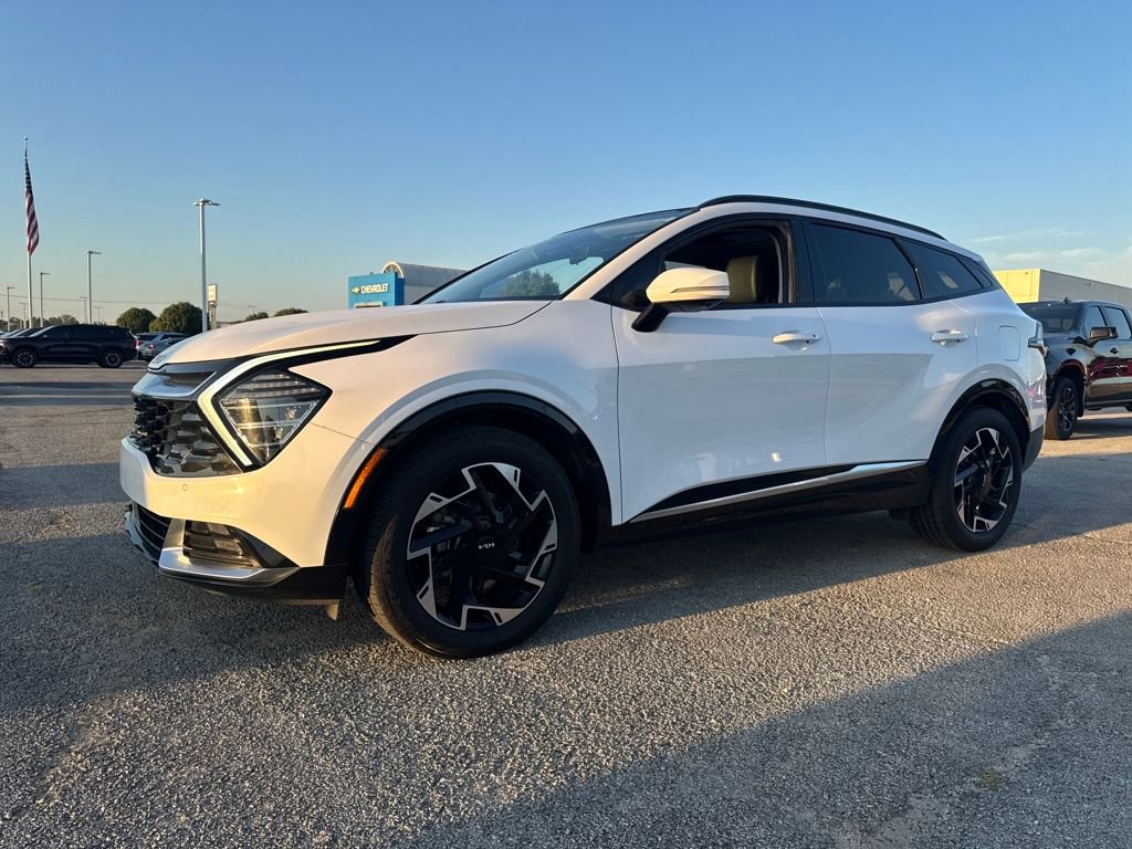 Used 2023 Kia Sportage SX image 1