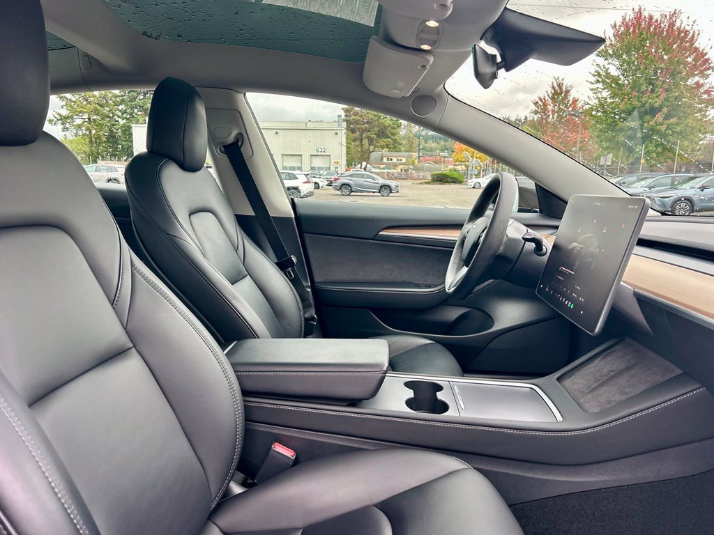 Used 2023 Tesla Model 3 Long Range AWD/4WD image 16