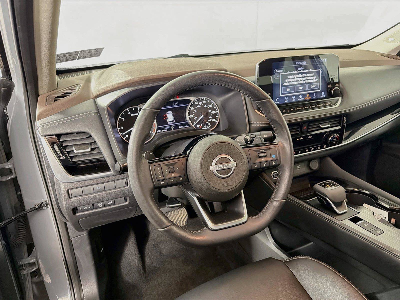 Used 2023 Nissan Rogue SL w/ SL Premium Package AWD/4WD image 16