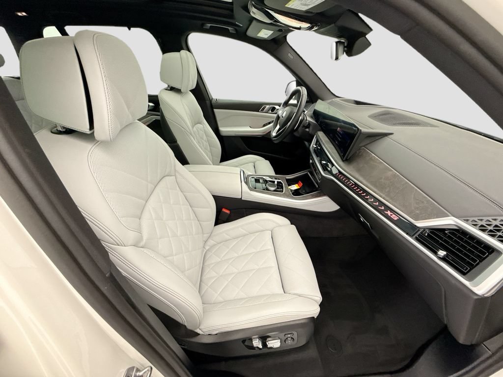 Certified 2026 BMW X5 xDrive40i w/ Climate Comfort Package AWD/4WD image 19