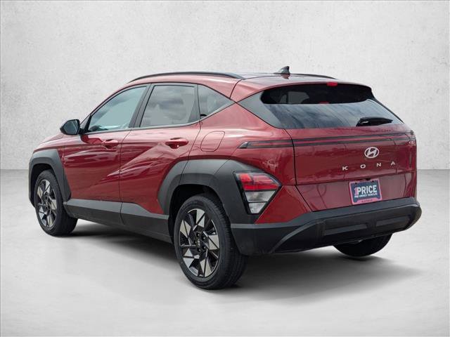 Used 2025 Hyundai Kona SEL image 8
