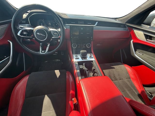 Used 2022 Jaguar F-PACE SVR image 17