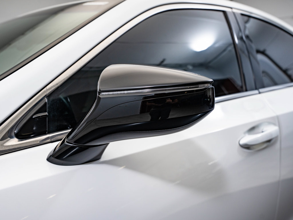 Used 2021 Lexus ES 350 F Sport w/ Special Edition FWD image 17