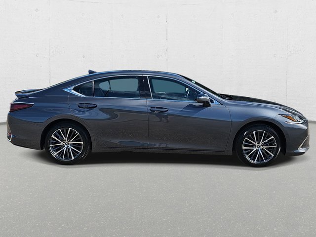 Certified 2025 Lexus ES 300h w/ Premium Package image 4