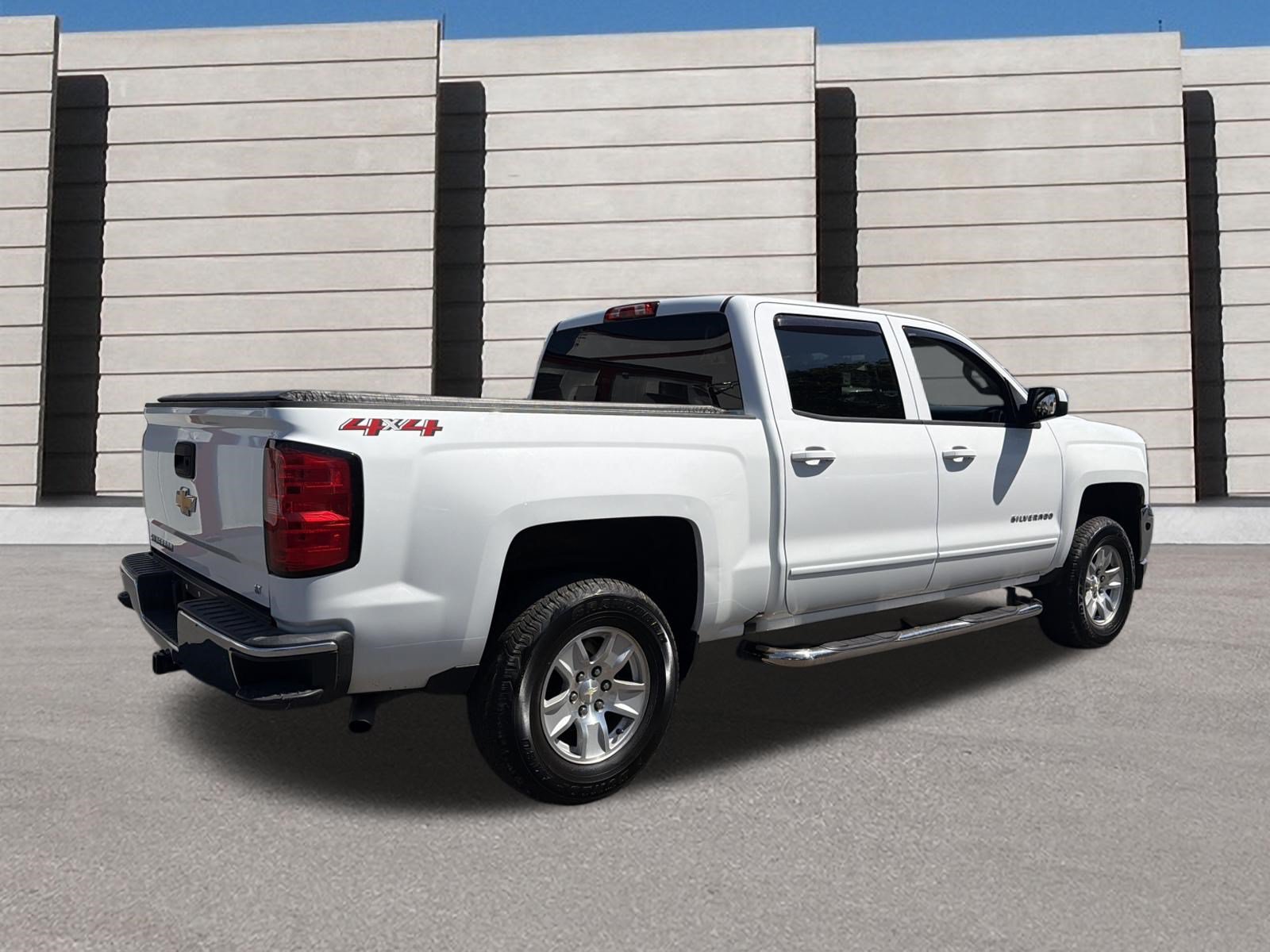Used 2018 Chevrolet Silverado 1500 LT w/ All Star Edition AWD/4WD image 5