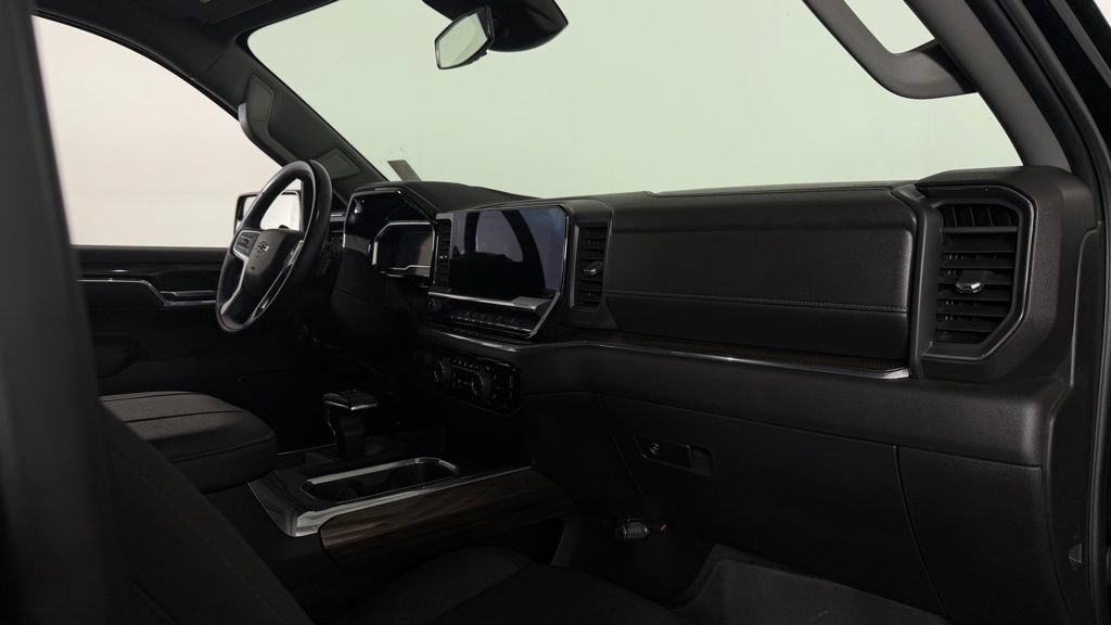 Used 2023 Chevrolet Silverado 1500 RST AWD/4WD image 31