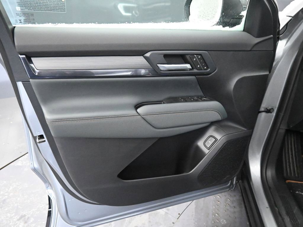 New 2026 GMC Terrain AT4 w/ Convenience Package III image 15