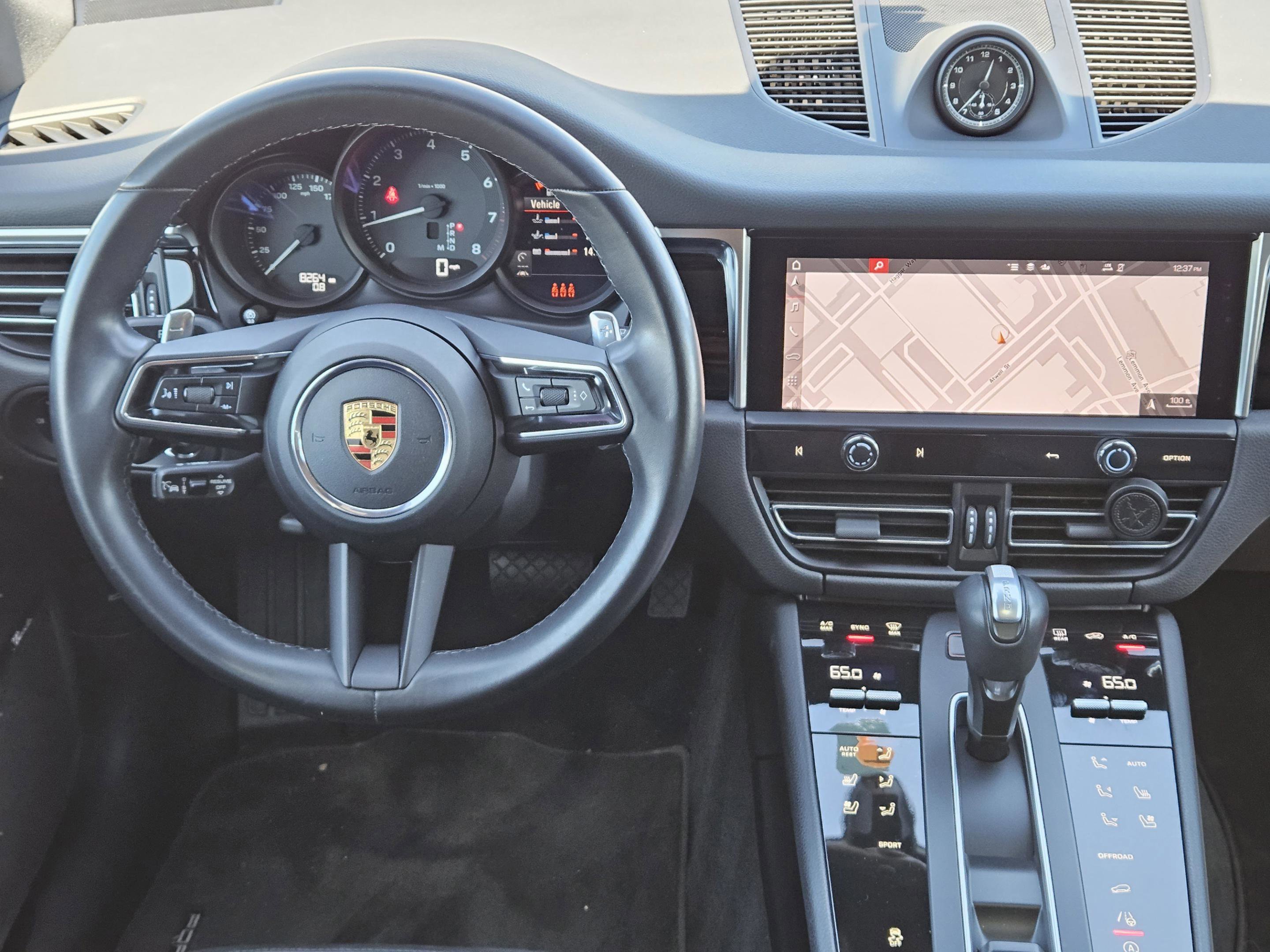 Certified 2023 Porsche Macan Turbo image 25