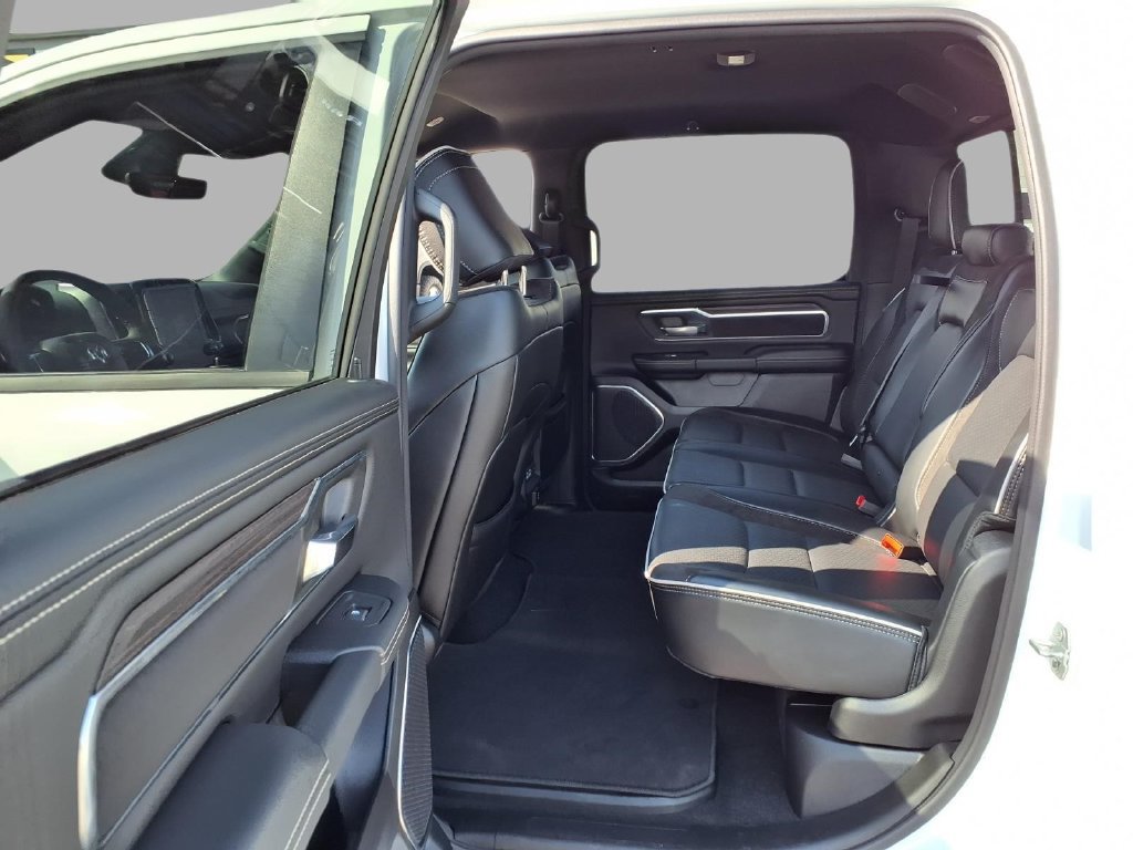 Used 2026 RAM 1500 Laramie AWD/4WD image 20