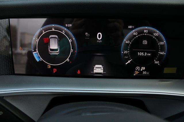 New 2025 Volkswagen Tiguan SE R-Line image 16