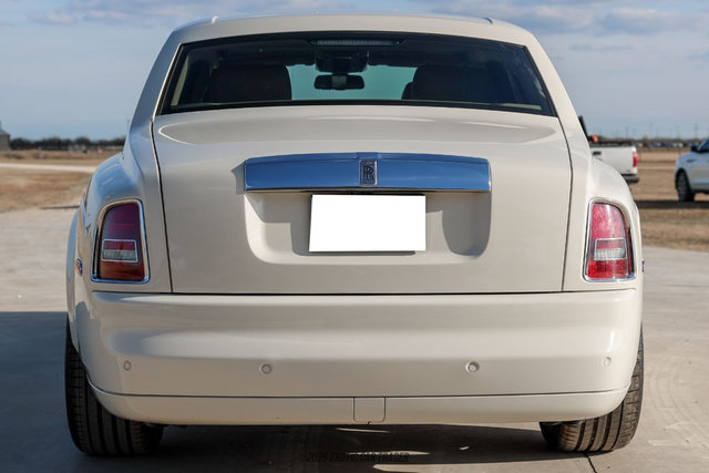 Used 2012 Rolls-Royce Phantom Sedan RWD image 7