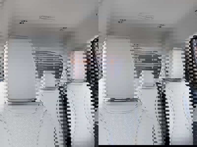 New 2026 Kia Carnival EX image 27